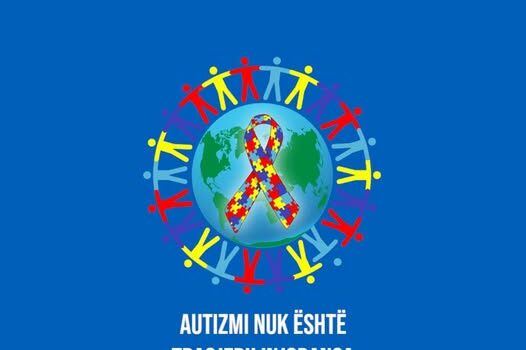 Sot ndalemi. Vëzhgojmë. Dëgjojmë më gjatë.